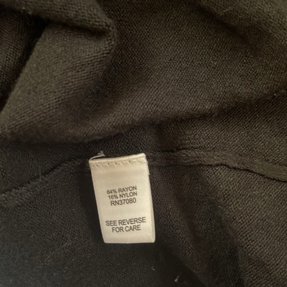 Black high low cardigan. Size 18/20 W. - Picture 7 of 9